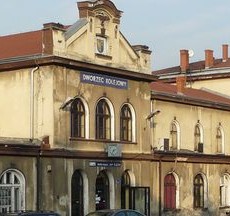 Czechowice-Dziedzice – dworzec kolejowy (aktual. 01.2019) Czechowice-Dziedzice – dworzec kolejowy (aktual. 01.2019)